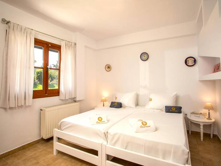 Ferienhaus für 10 Personen, mit Terrasse und Pool sowie Garten in Koskinou - 3