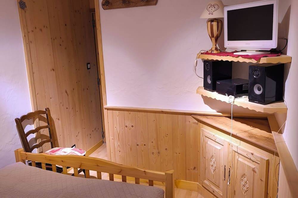 Ganze Wohnung, Owner's accommodation, 15 mns from Pralognan la Vanoise or Bozel in Planay, Vanoise-Massiv