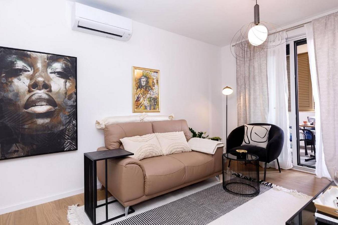 Ganze Wohnung, 2-Zimmer-Ferienwohnung mit Balkon und Meerblick Split A-24662-a in Split, Split-Dalmatien