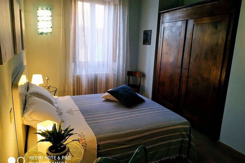 Appartamento intero, Ambiente per il relax, ideale per coppie amanti della natura. in Pitigliano, Provincia di Grosseto