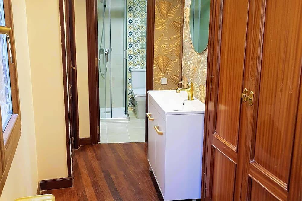 Apartamento entero, La Casa de Lorenzo, alojamiento completo y práctico. ¡En el centro de Laguardia! in Laguardia, Rioja Alavesa