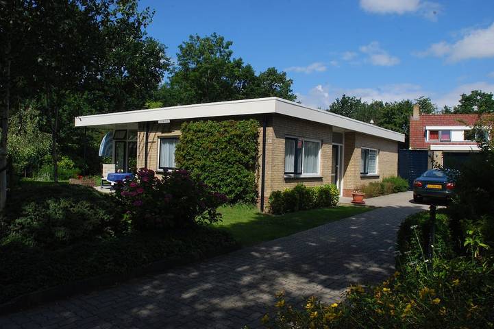 Ferienhaus für 5 Personen, mit Terrasse und Garten in Oostkapelle