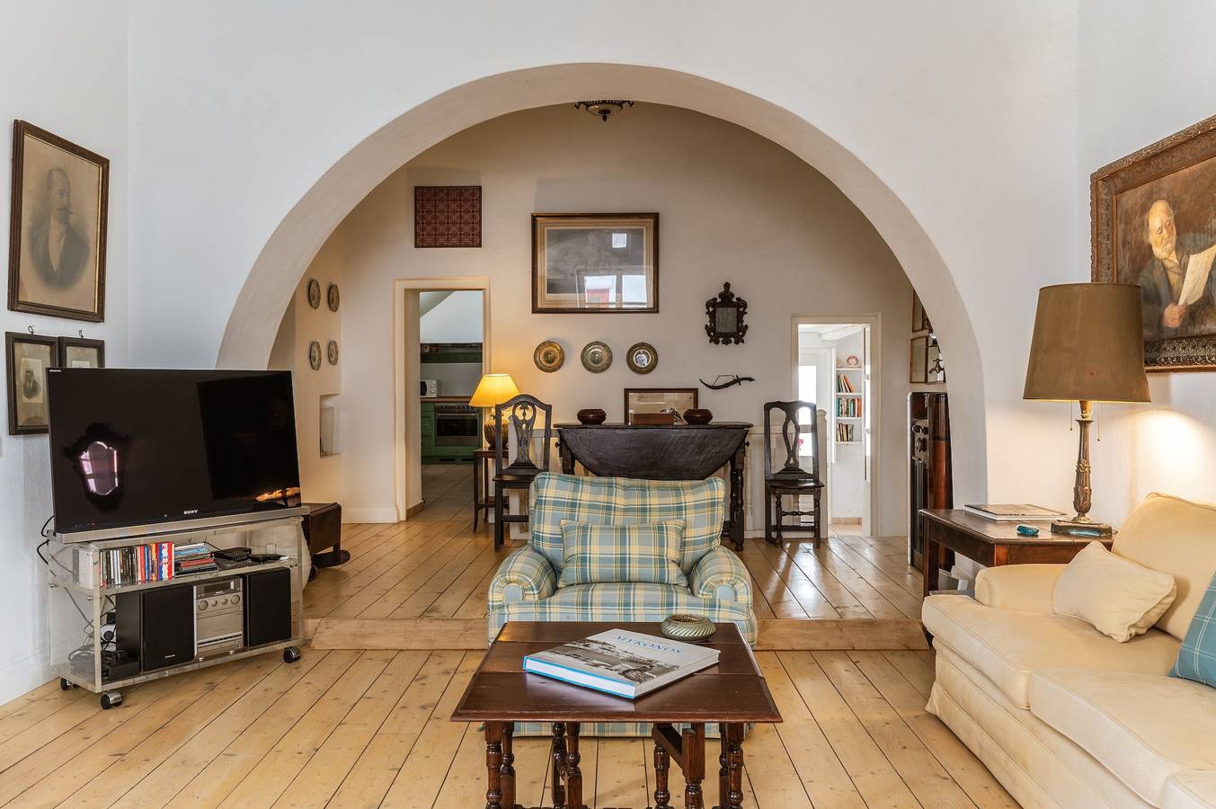 Holiday Home 'Cambanis Residence Mykonos Town' with Sea View, Wi-Fi and Air Conditioning in Mykonos