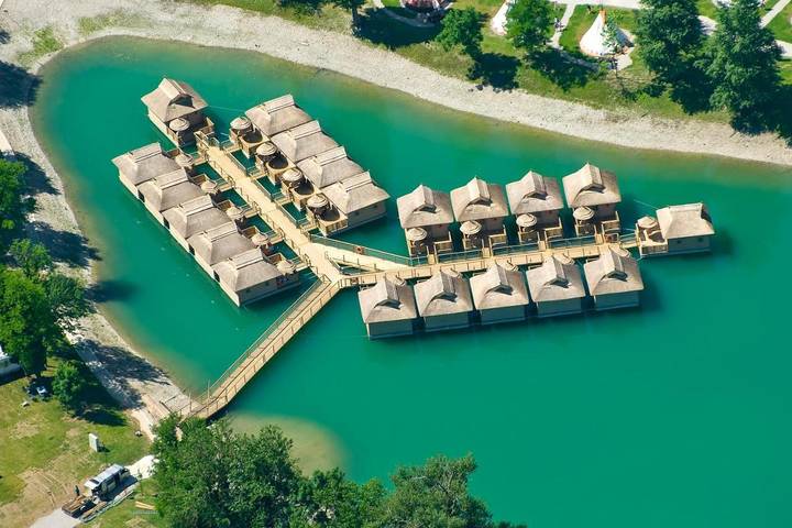 Ferienpark für 5 Personen, mit Terrasse und Seeblick sowie Sauna und Pool, mit Haustier in Slowenien - 3