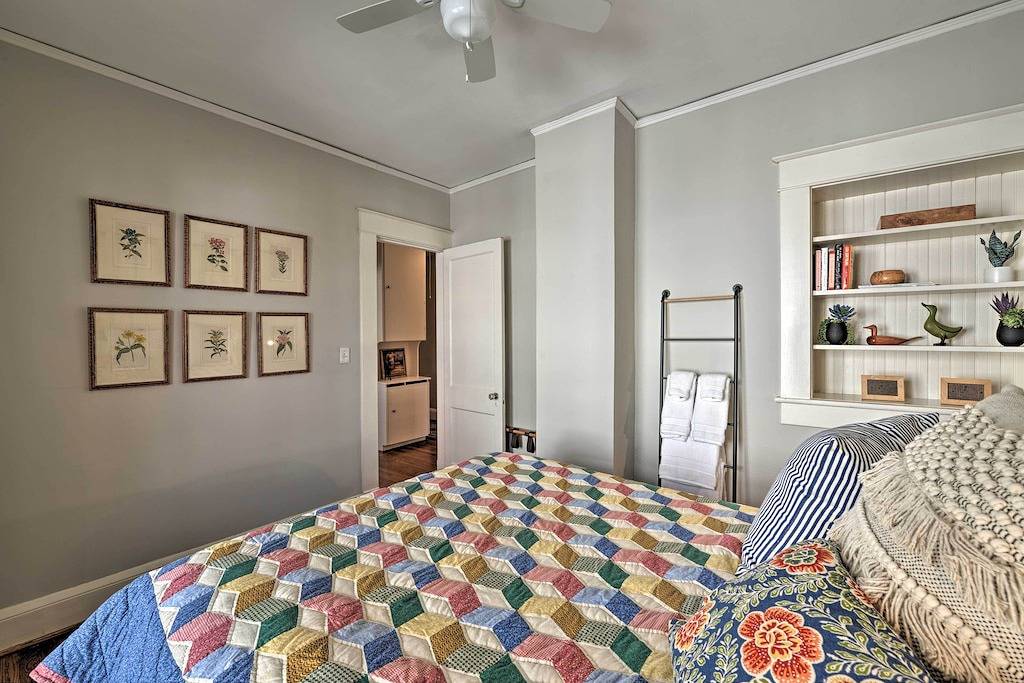 Neu! Vintage Cottage <1 Meile zum Unc Greensboro! in Greensboro, Guilford County