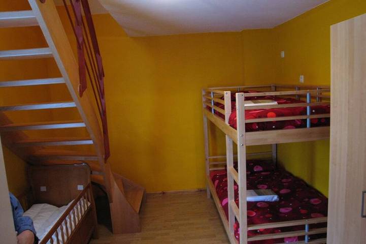 Geräumiges Zimmer mit Terrasse in Ondenval, Weismes
