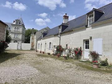 Gîte pour 6 personnes, avec jardin à Villebernier