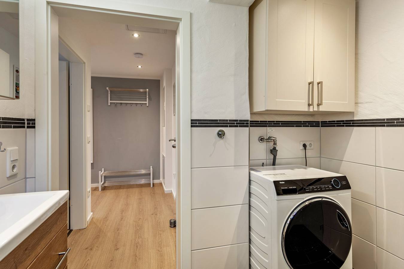 Appartement 'Kleine Auszeit' met Uitzicht op de Bergen, Privéterras en Wi-Fi, foto 14
