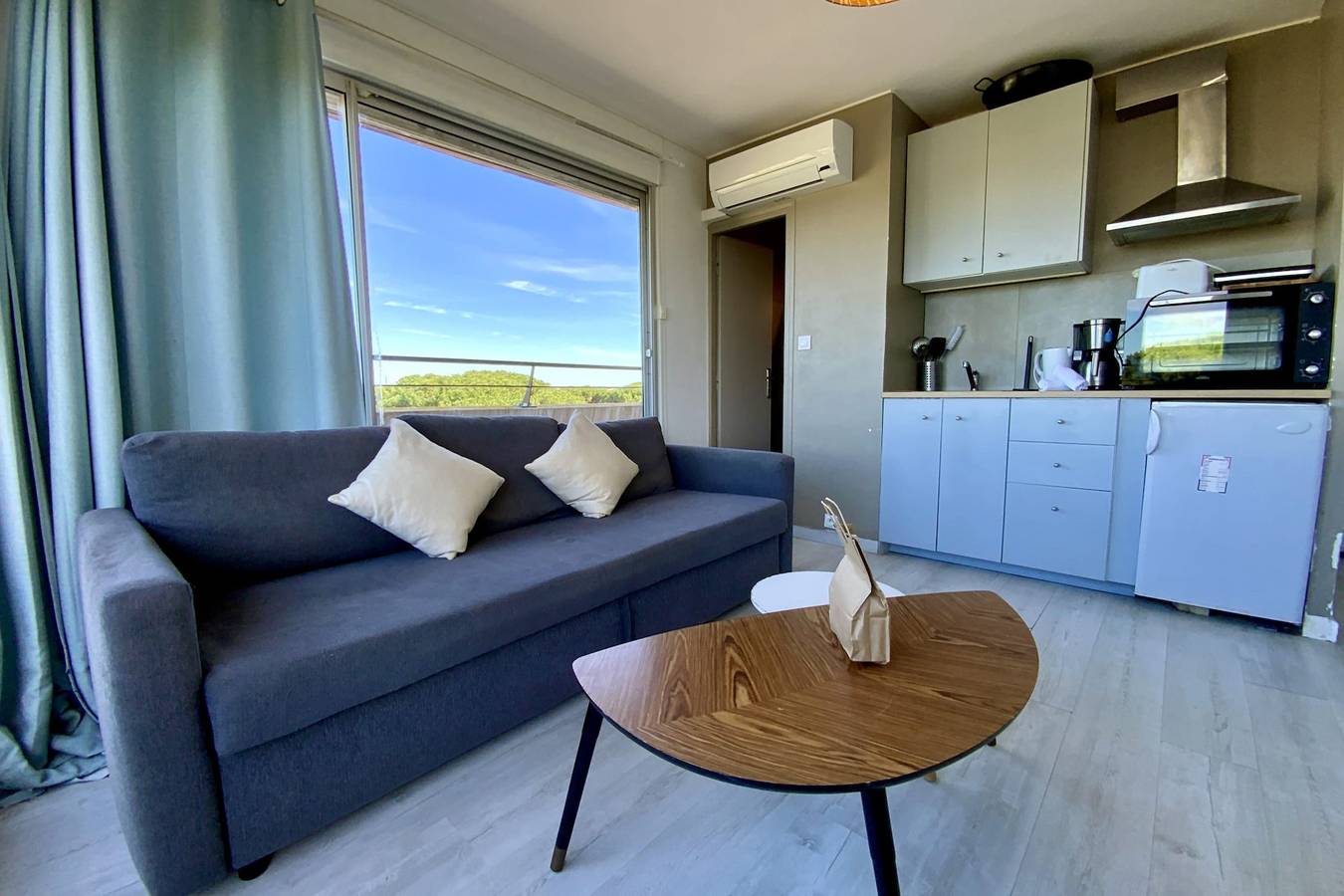 Estudio entero, Le Cocon Graulen – Studio lumineux à Port Camargue proche plage in Port Camargue, Le Grau-du-Roi