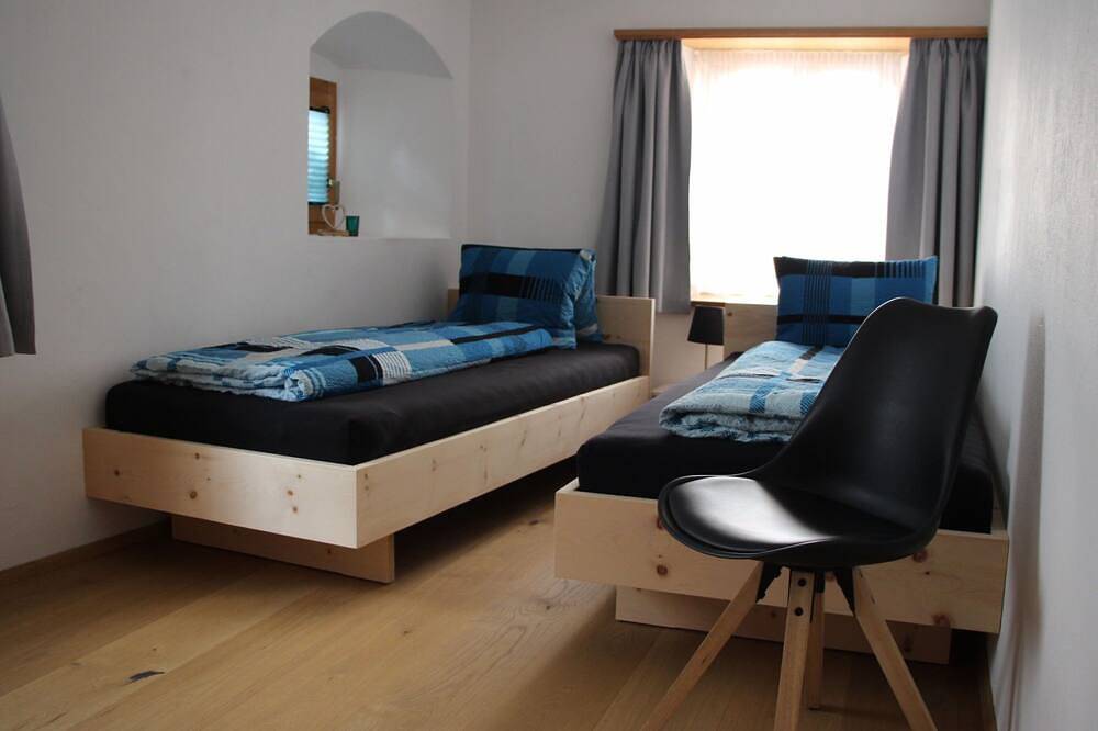 Ganze Wohnung, Chasa Allegra, (Müstair). in Müstair, Val Müstair