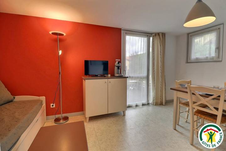Appart 4 in Montbrun-les-Bains, Región de Nyons