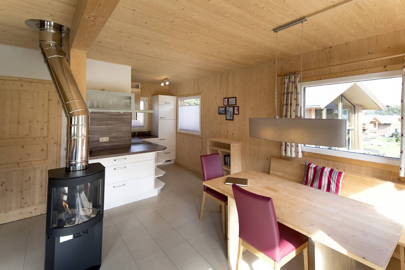 Chalet # 20 mit 3 Schlafzimmer, Ir-Sauna & Whirlpool in St. Georgen ob Murau, Sankt Georgen am Kreischberg