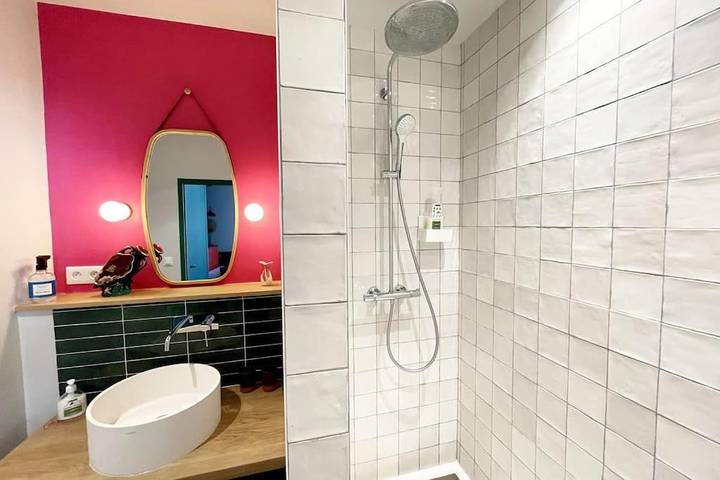 Gîte pour 2 personnes, avec jardin dans Tour Solidor - 3