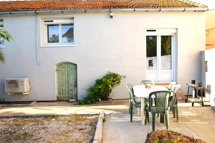 Casa de vacaciones para 4 personas, con jardín - 1