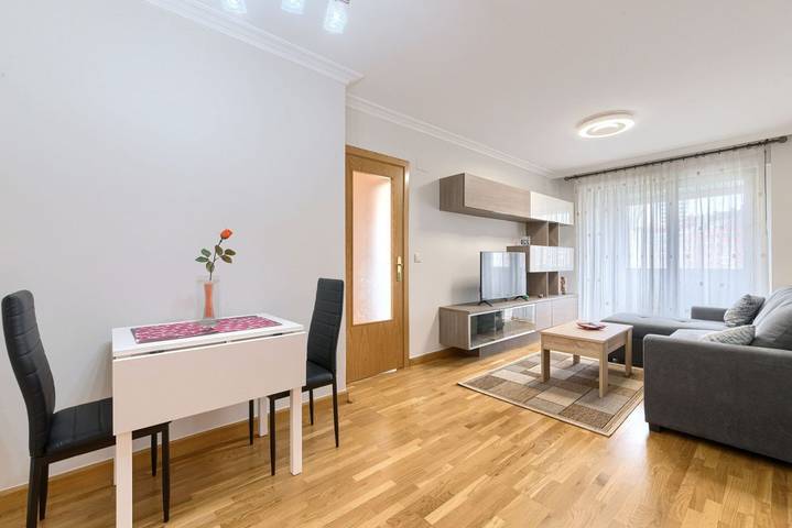 Appartement entier, Appartement de vacances pour 1 personne in Solarium-Zona de Pesca Los Cargaderos (Barakaldo), Barakaldo