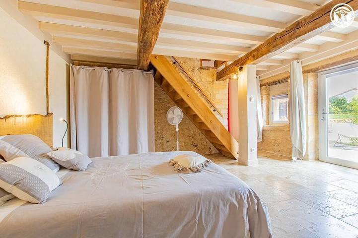Location de vacances pour 4 personnes, avec jardin dans Semur-en-Brionnais - 2