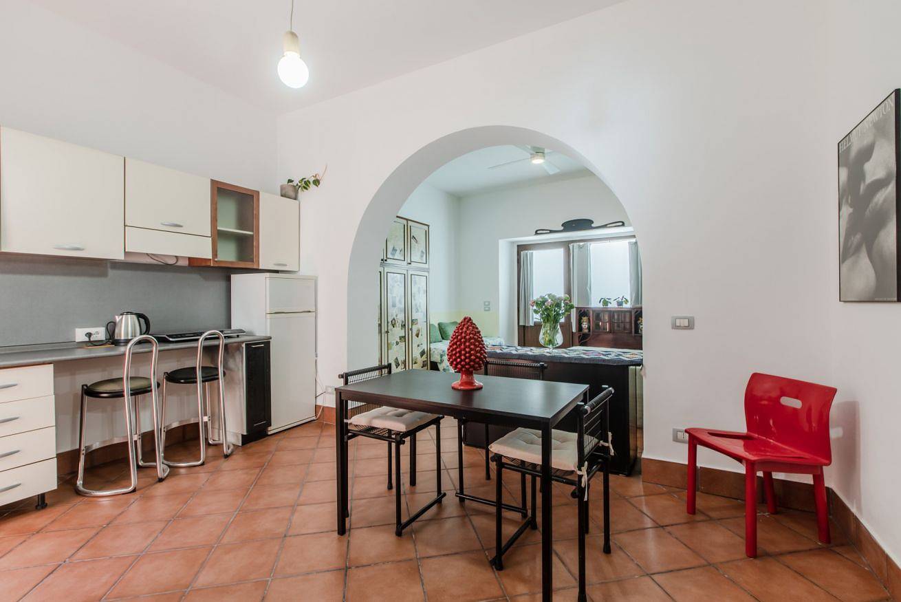 Appartement entier, Appartement de vacances pour 2 personnes in Palerme, Province de Palerme