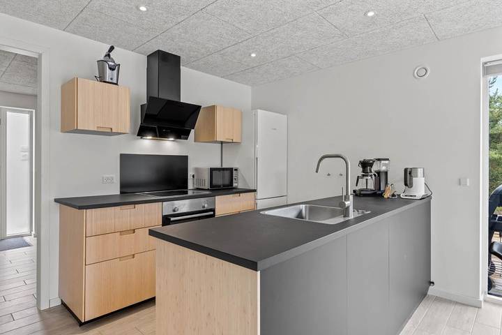 Villa für 10 Personen, mit Balkon/Terrasse und Whirlpool sowie Sauna in Biikebrennen - 3