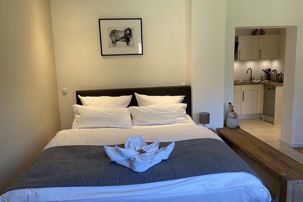 Ganze Wohnung, Apartment in der Nähe von Berlin & Potsdam mit Küche Du/Wc u.Terrasse in Zossen, Teltow-Fläming