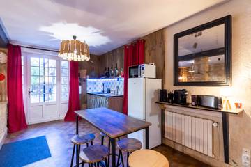 Location De Vacances pour 5 Personnes dans Castelnaud-la-Chapelle, Périgord Noir, Photo 2