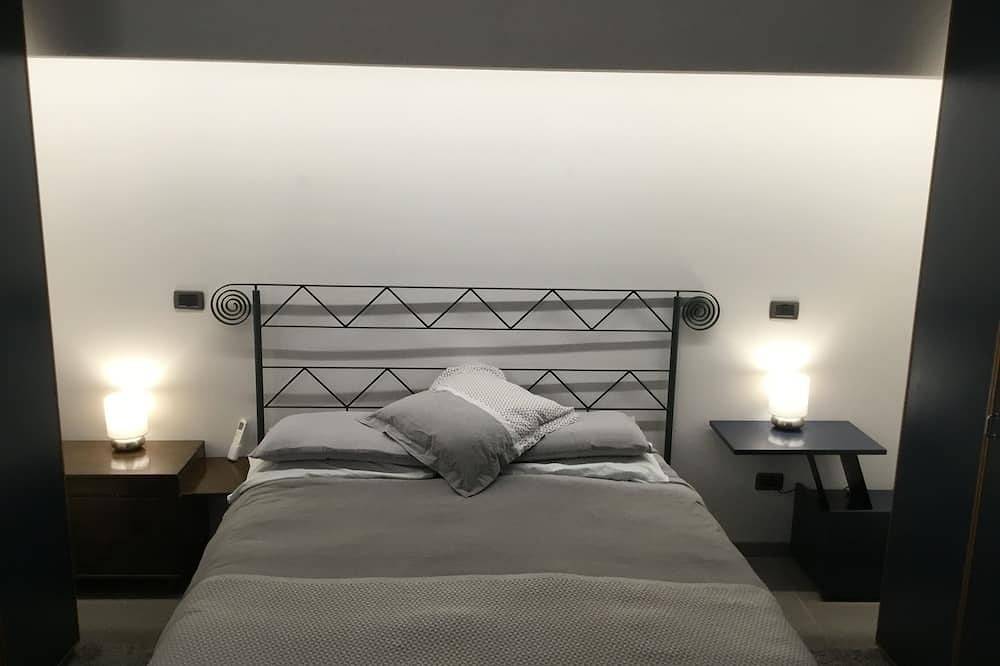 Villa Shambhala 4 + 2 camas y jacuzzi en el jardín in San Bartolomeo al Mare, Riviera di Ponente