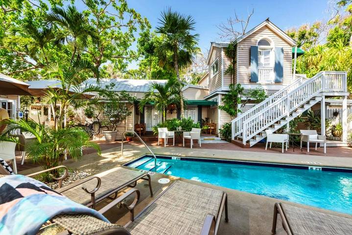 Chambre d’hôte pour 2 personnes, avec piscine ainsi que jardin et vue à Key West - 4
