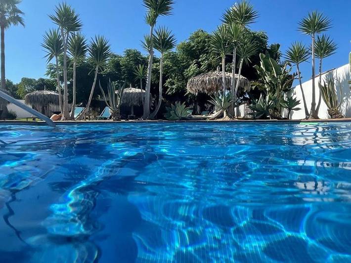 Maison d’hôte pour 2 personnes, avec Terrasse ainsi que Jardin et Piscine