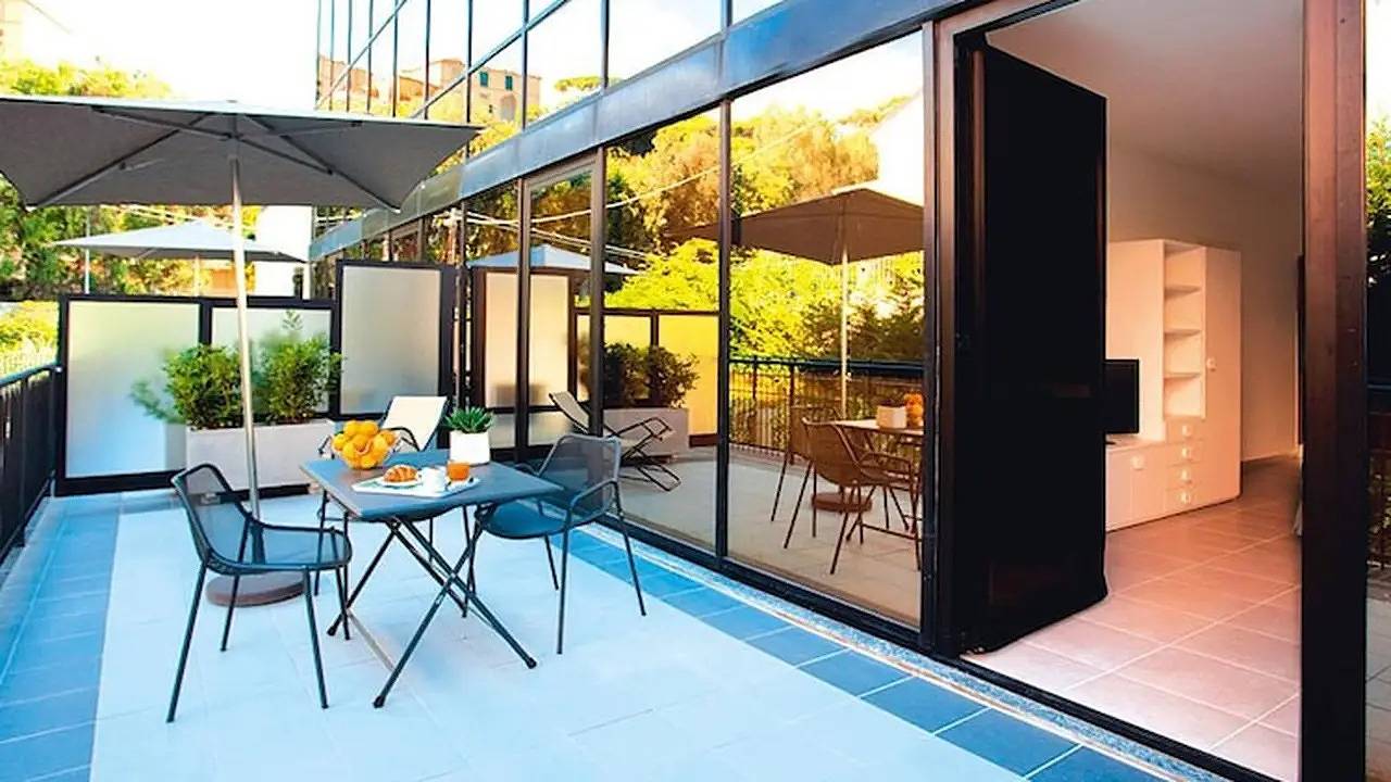 Casa vacanza per 4 persone con piscina in Loano, Riviera di Ponente