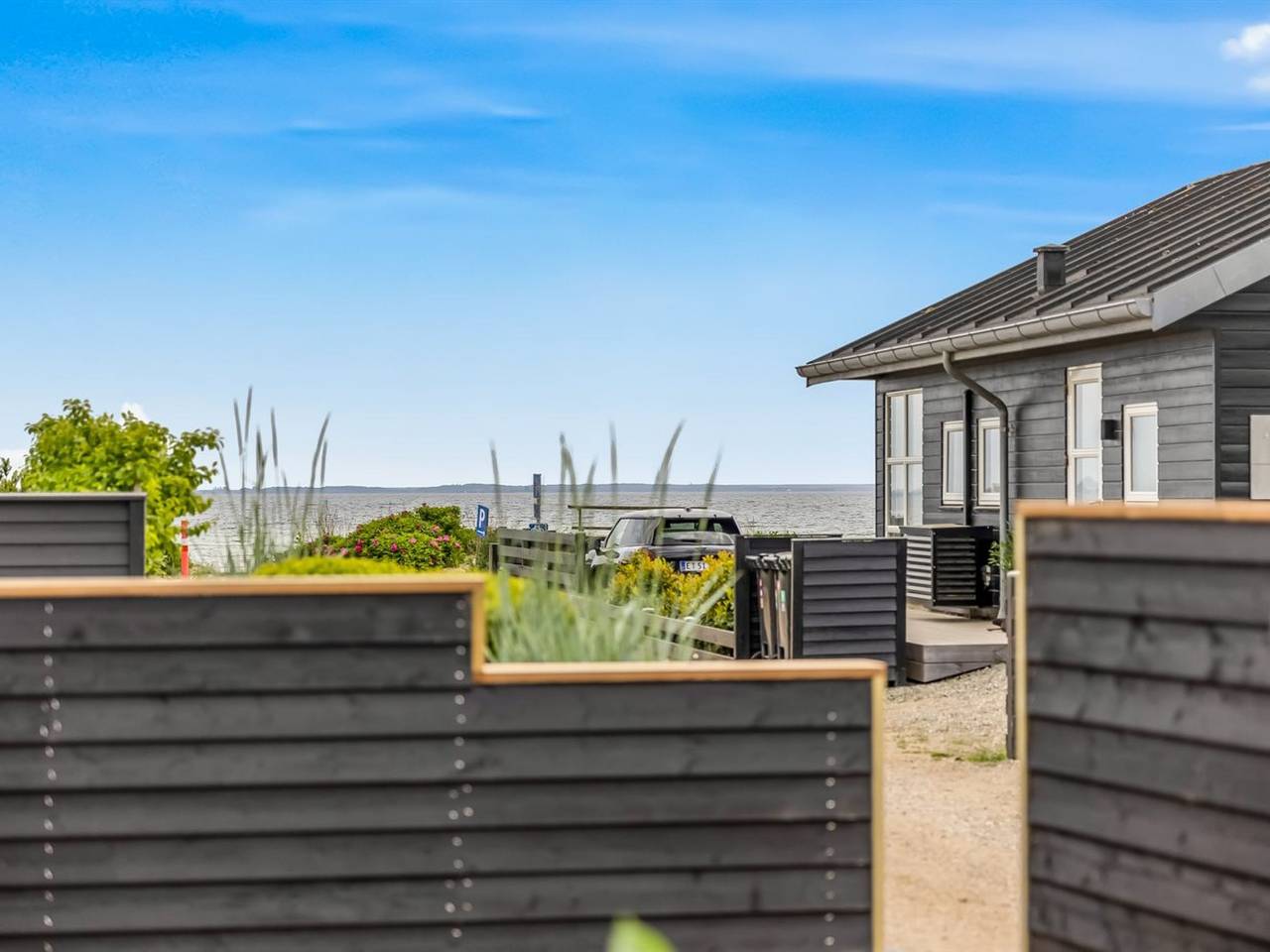 "Sylvelin" - 40m from the sea in Bjert, Little Belt