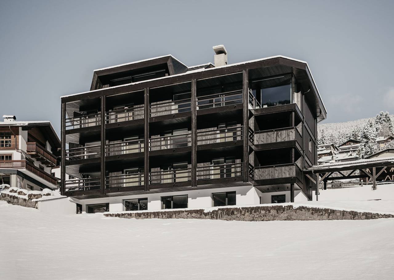 Appartamento intero, Appartamento "Niuasi" con vista montagna, terrazza e Wi-Fi in Ortisei, Dolomiti Superski