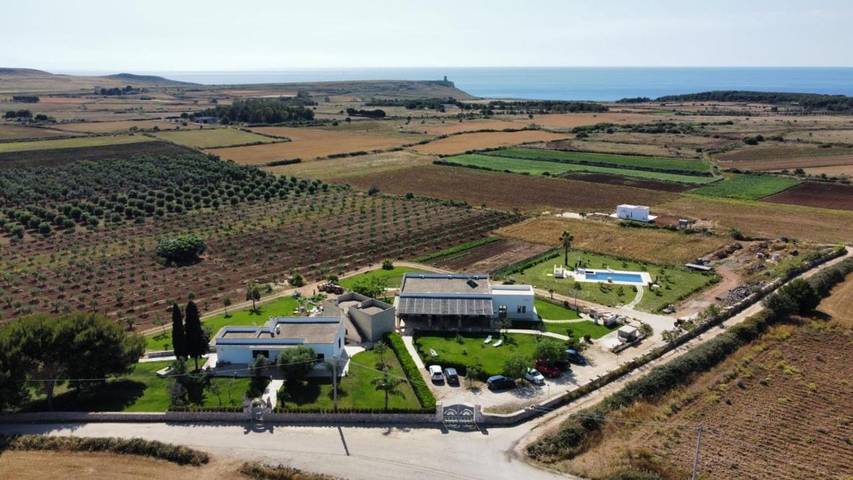 Agritourisme pour 2 personnes, avec piscine ainsi que jardin et jacuzzi dans les Pouilles