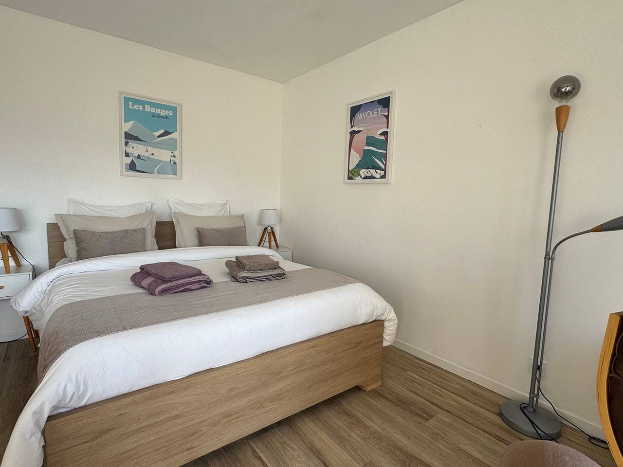 Ganzes Studio, Studio moderne et cosy, bien situé, vue montagne, wifi in Aix-les-Bains, Chambéry und Umgebung