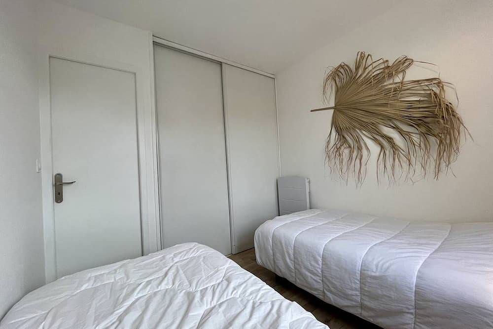 Appartement entier, Appartement Rdc à Boyardville - Vue Port - Parking - Wifi gratuit in Boyardville, Saint-Georges-d'Oléron