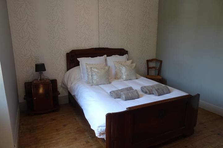 Location de vacances pour 13 personnes, avec jardin et balcon à Milhac - 4