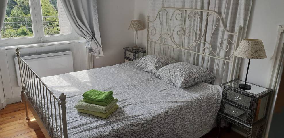 Casa de vacaciones para 12 personas con terraza in Saint-Junien, Región de Rochechouart