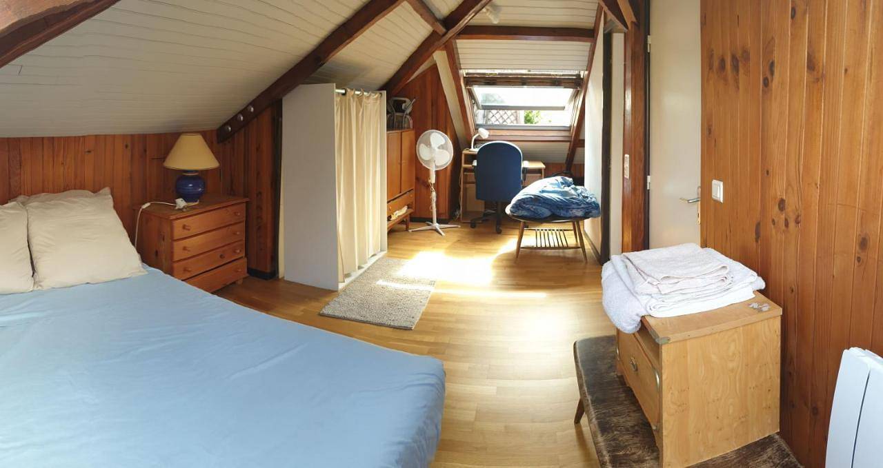 Appartement entier, Appartement dans Villa avec Jardin proche Rer B, Wifi, Canalplus, Prime, Fire Tv in Saint-Rémy-lès-Chevreuse, Parc naturel régional de la Haute Vallée de Chevreuse