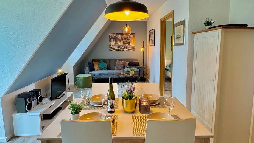 Ferienwohnung für 3 Personen, mit Balkon in Vollerwiek