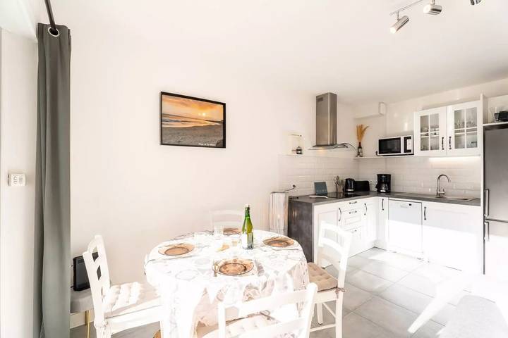 Gîte pour 4 personnes, avec jardin dans Plage Ty Bihan - 4