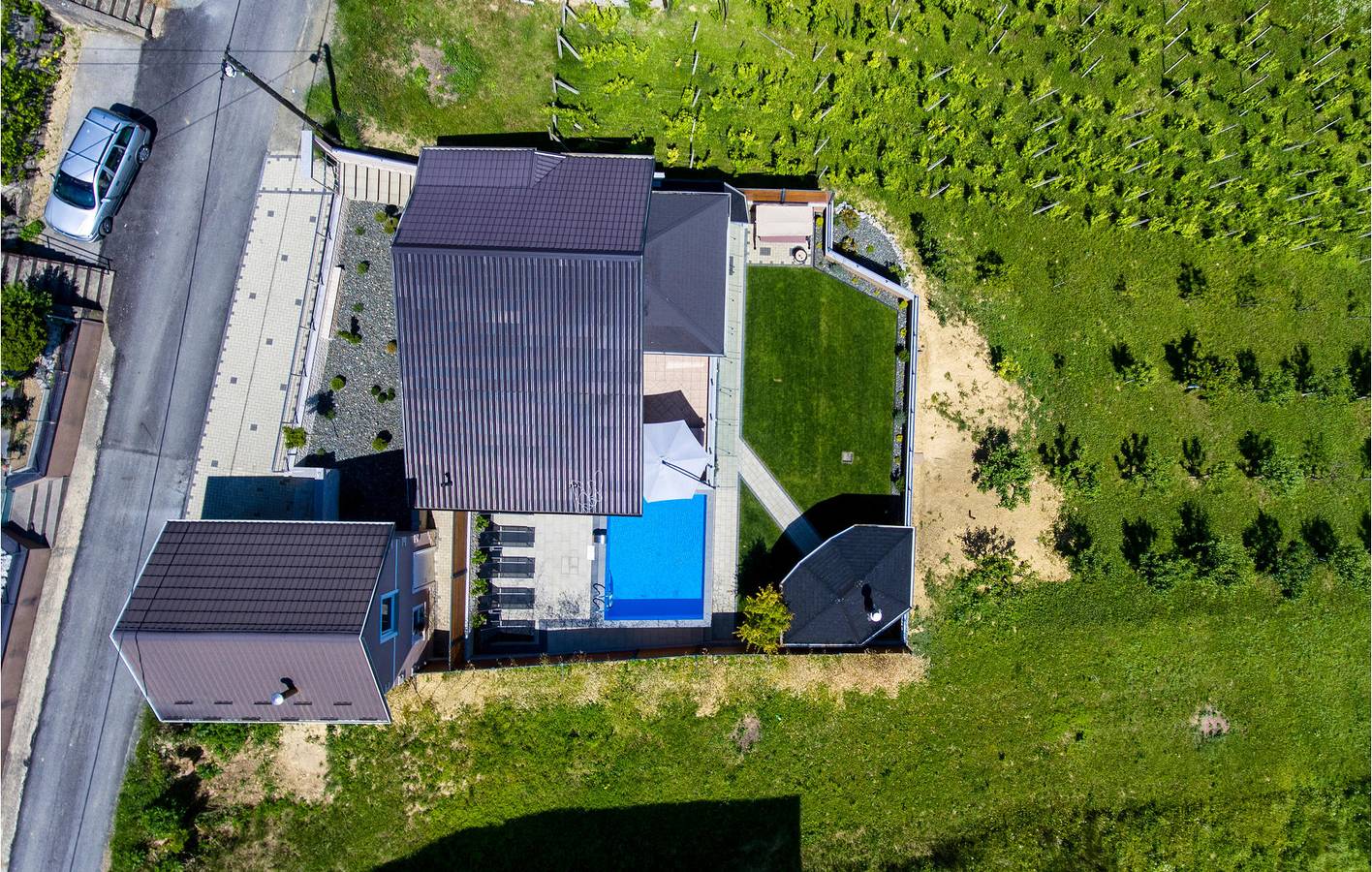 Charmante 1-Zimmer-Wohnung mit Pool, WLAN, Parkplatz und Küche – der ideale Rückzugsort! in Varazdin