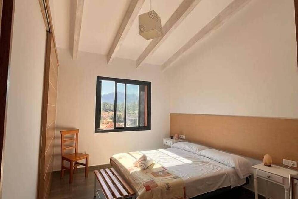 Apartamento entero, Apartamento con terraza Ideal familias semana santa in Pratdip, Costa Dorada