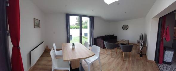 Gîte pour 6 personnes, avec jardin et terrasse à Étaules
