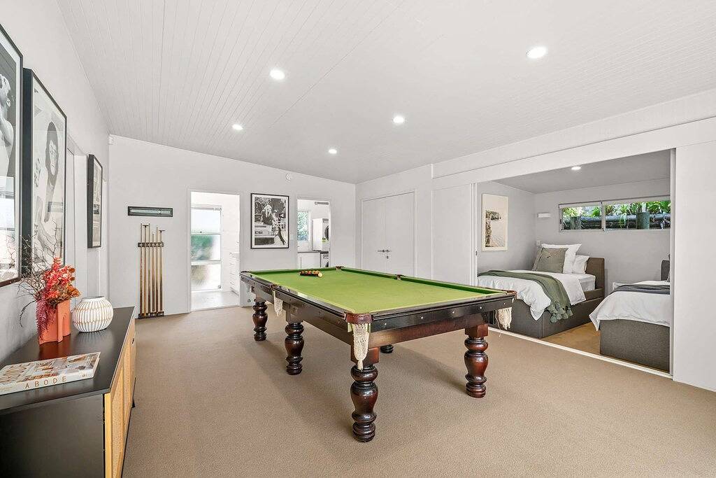 “Blending Style & Luxury” – Ocean views and close to beach in Terrigal, New South Wales