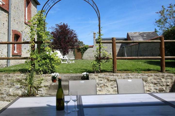 Gîte pour 8 personnes, avec Jardin à Sainte-Marie-du-Mont