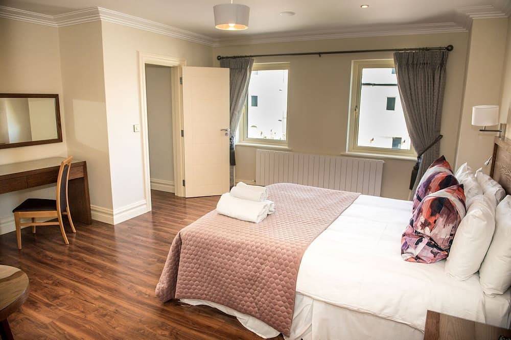 Luxury  4 Bedroom House 5mins walk to Killarney Town Centre in Killarney, Killarney National Park