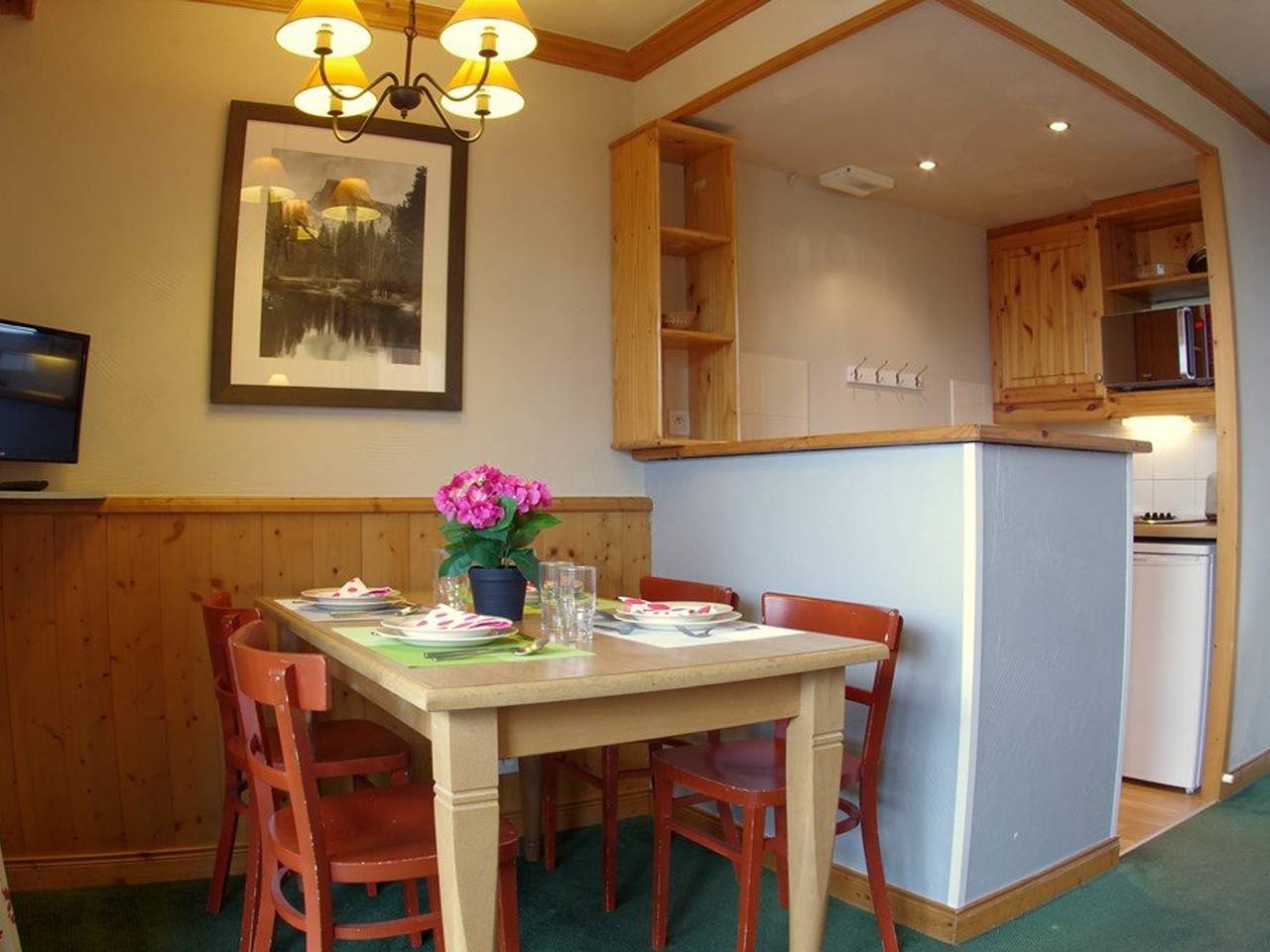 Apartamento entero, Valmorel: Apartamento 1 Dormitorio, Mascotas Permitidas, Balcón, Guardaesquís in Valmorel, Les Avanchers-Valmorel