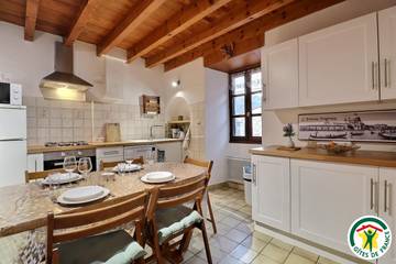 Vakantiehuis voor 5 Personen in Sainte-Croix (Drôme), Die en omgeving, Afbeelding 2