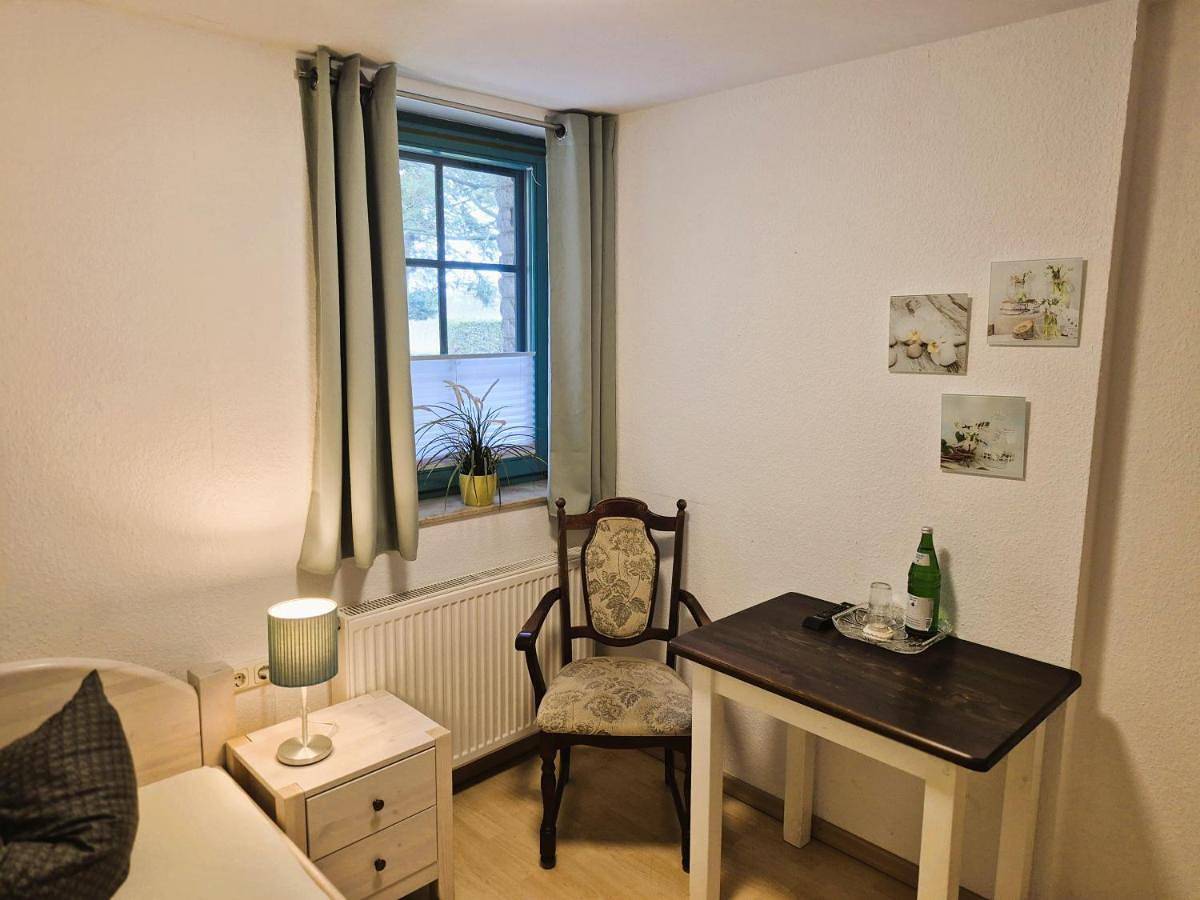 Budget Single Room in Mahlzow, Wolgast