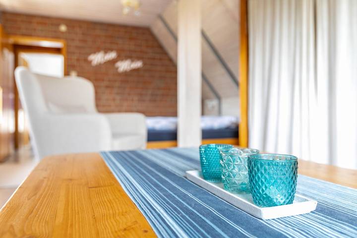Entire apartment, Apartment 'Gode Tied' with Private Terrace, Balcony and Wi-Fi in Wesseln, Heide and surroundings