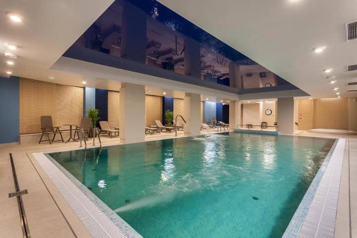 Ośrodek wypoczynkowy dla 5 osób, z sauna i jacuzzi oraz basen w Trójmiasto