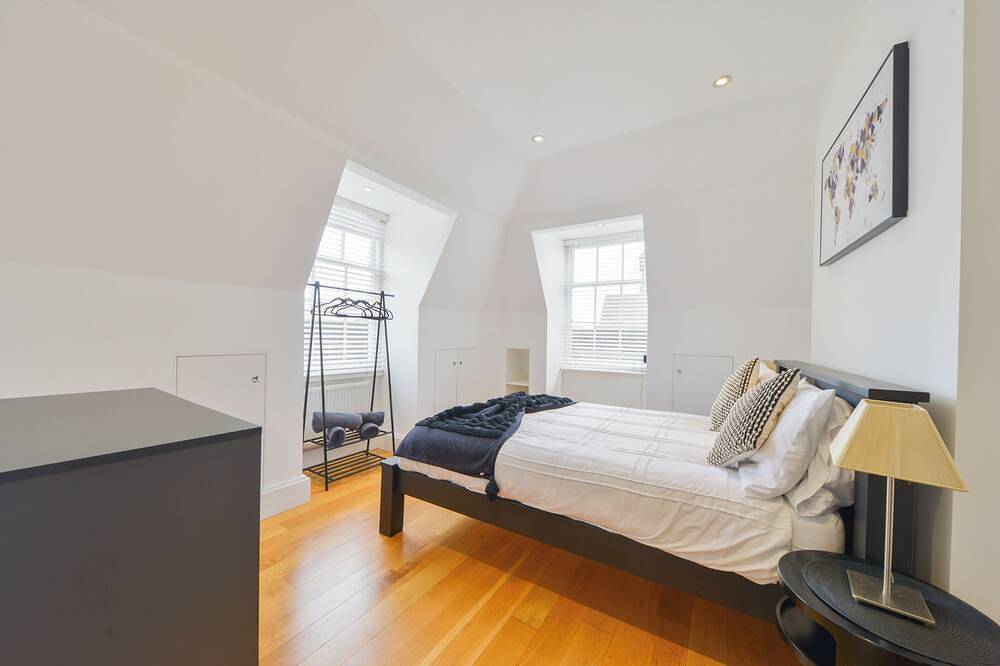 St Albans Modern Hideaway Retreat in Hertfordshire